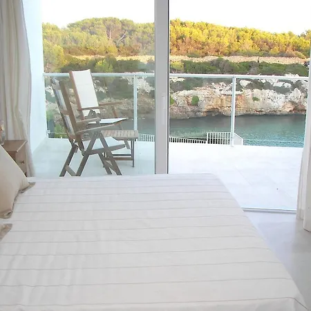 Mar Feriehus Cala'N Blanes (Menorca)
